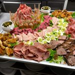 HUGO DELICE TRAITEUR RECEPTION MARIAGE NORD 59 Planche de Charcuterie Buffet Froid Réception Mariage Anniversaire Fêtes Baptème Communion Evenement privé associatif ou d'entreprise Qualité Meilleur Ouvrier de France Chef Présentation wedding French caterer Valenciennes Orsinval Le Quesnoy France