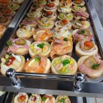 Apéritif dégustation de qualité Canapé Froid ou Chaud Mise en Bouche Pain surprise Crevette Thon Fromage Tomate Saumon Jambon ... Hugo Delice Traiteur Valenciennes Nord 59